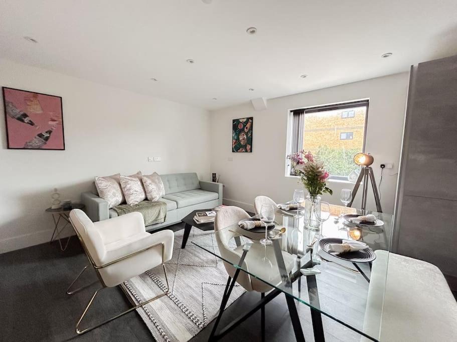 Apartment Modern One Bedroom Flat In The Heart Of London